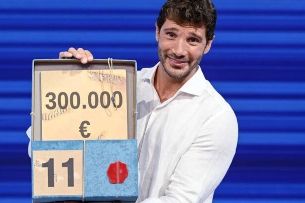 Affari Tuoi durerà meno: "Più spazio alla prima serata, rispettiamo il pubblico" 13