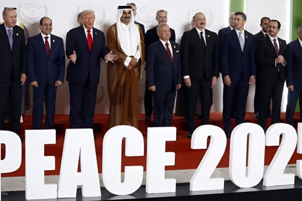 Pace a Gaza, inizia la seconda fase: "Ci sono voluti tremila anni per arrivare fin qui" 15