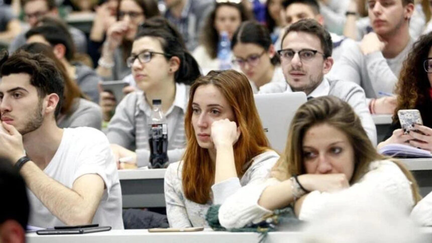 L'abolizione del test di Medicina è legge, la selezione sarà al secondo semestre 1