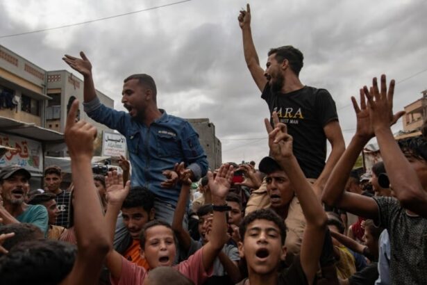 Iniziata la tregua a Gaza, Meloni: "L'Italia contribuirà alla sua ricostruzione" 11