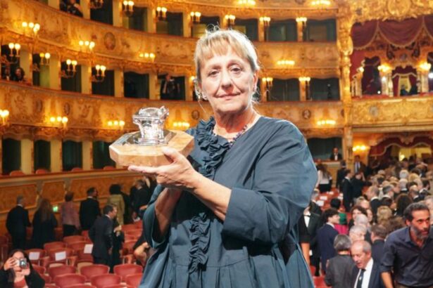 Chi è Wanda Marasco, la scrittrice napoletana che ha vinto il Premio Campiello 2025 9