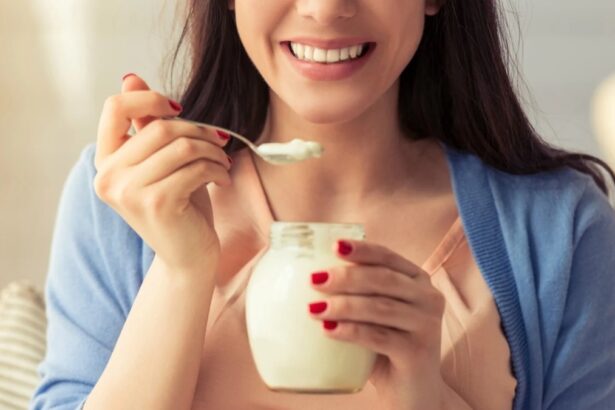 Yogurt, se mangiato almeno due volte a settimana, ci protegge dal cancro 18