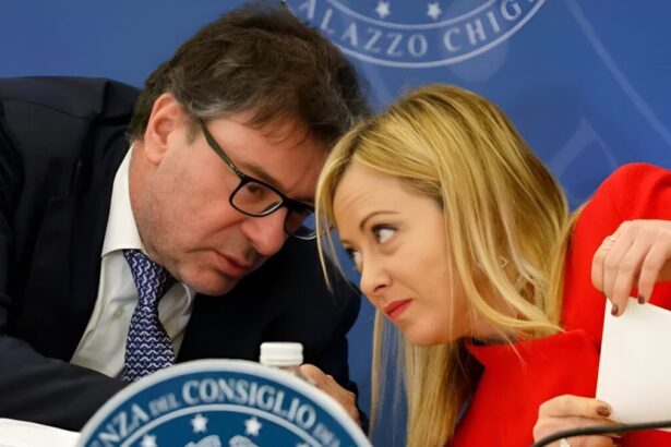 Pensioni, cosa cambia per le 'finestre mobili' e il riscatto laurea dal 2026 10