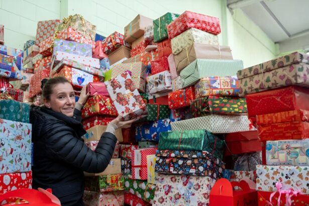 Scatole di Natale, l'iniziativa si rinnova: "Con un gesto semplice possiamo infondere speranza" 63