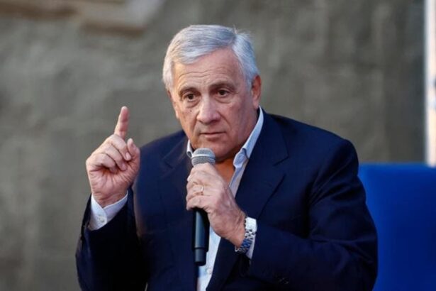 Liberato in Venezuela anche Luigi Gasperin, Tajani: "Sta bene, è nella nostra Ambasciata" 8