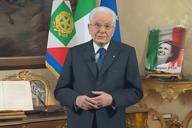 Mattarella elogia l'Italia nel discorso di fine anno: "La Repubblica siamo tutti noi" 22