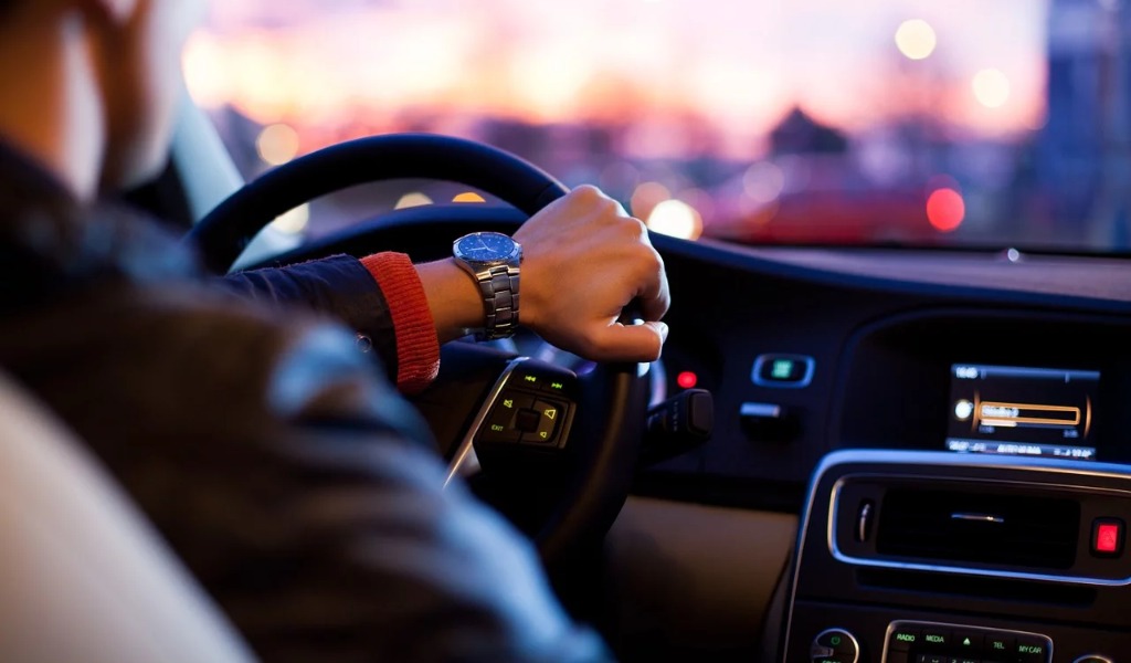 Novità bollo auto: dal 2026 esenzione se si ha reddito basso o veicolo elettrico 3