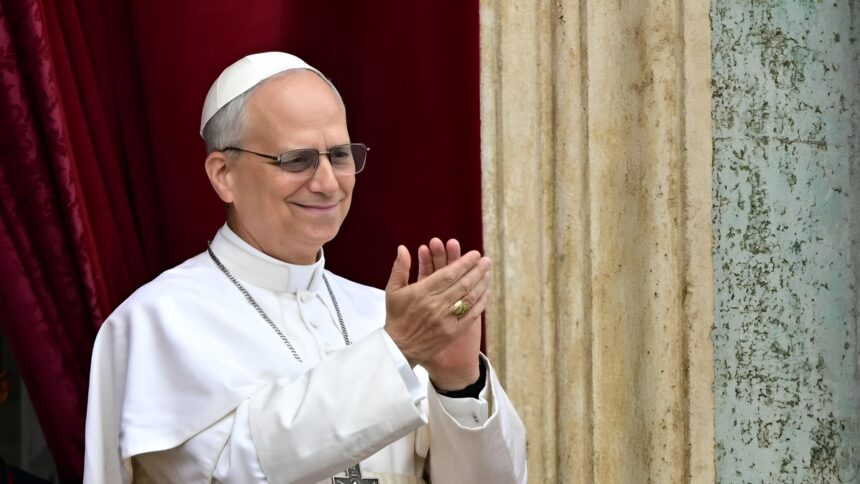 Per Treccani Papa Leone è il personaggio dell'anno: "Pone la Chiesa al centro" 2 Per Treccani Papa Leone è il personaggio dell'anno: "Pone la Chiesa al centro" 1