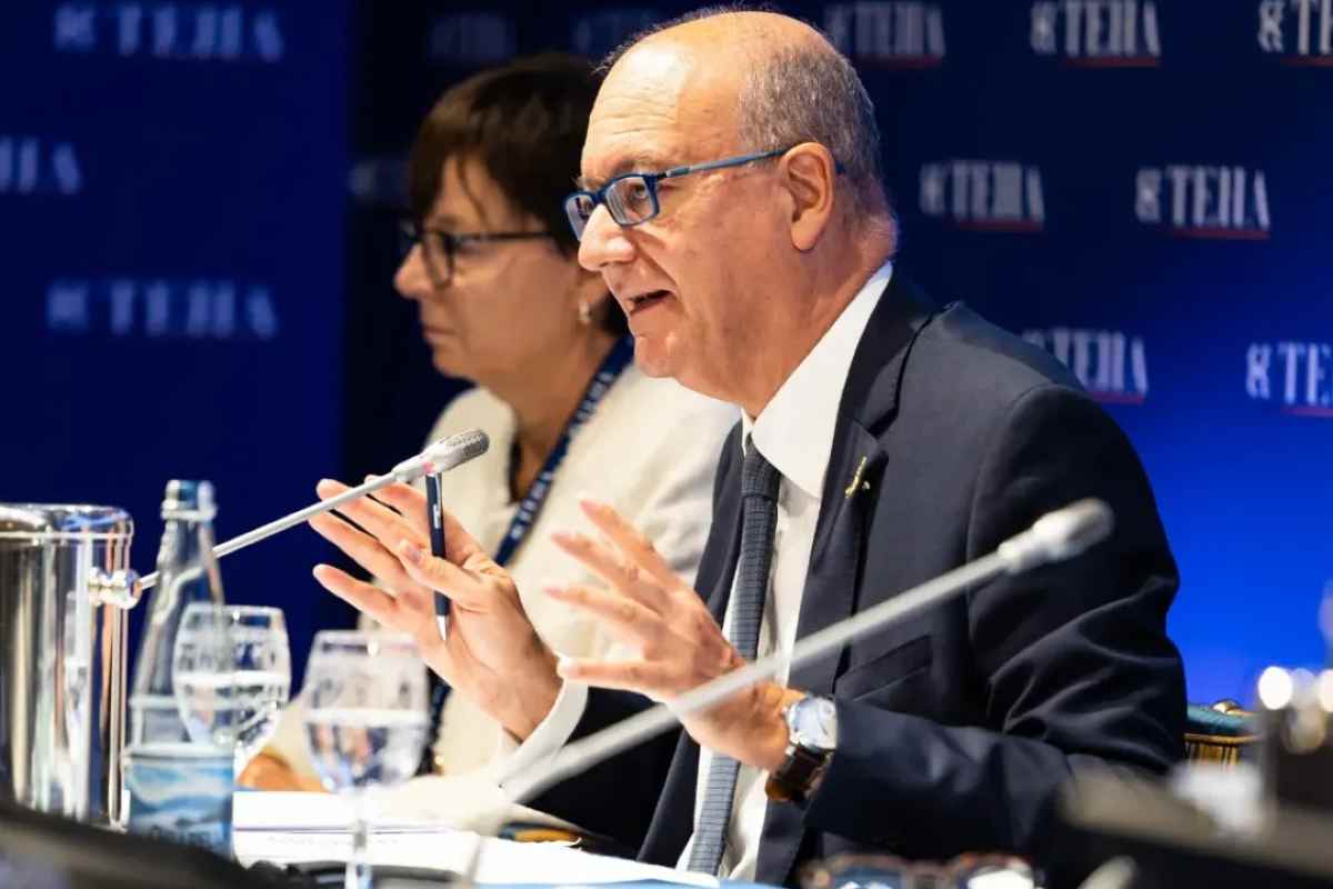 L'educazione sessuale sarà insegnata a scuola: sì della Camera al ddl Valditara 3