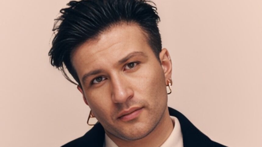 Chi è Eddie Brock, dal debutto sui social a Sanremo 2026 1 Eddie Brock a Sanremo 2026