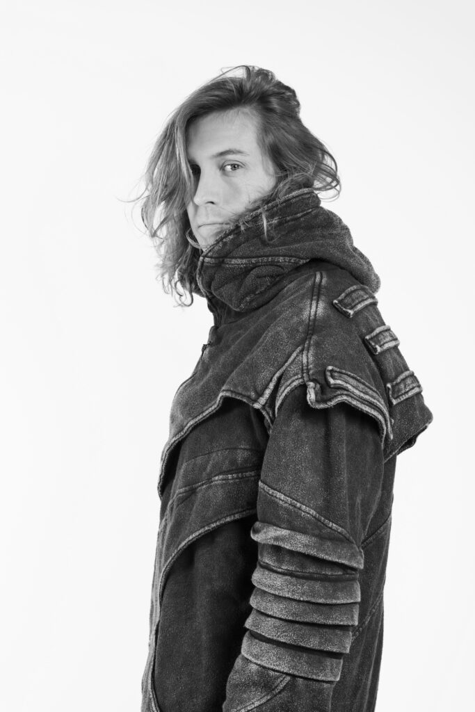 Cos'è la bellezza oggi? L'arte e l'AI si mescolano in una nuova armonia: l'intervista ad Andrea Crespi 2