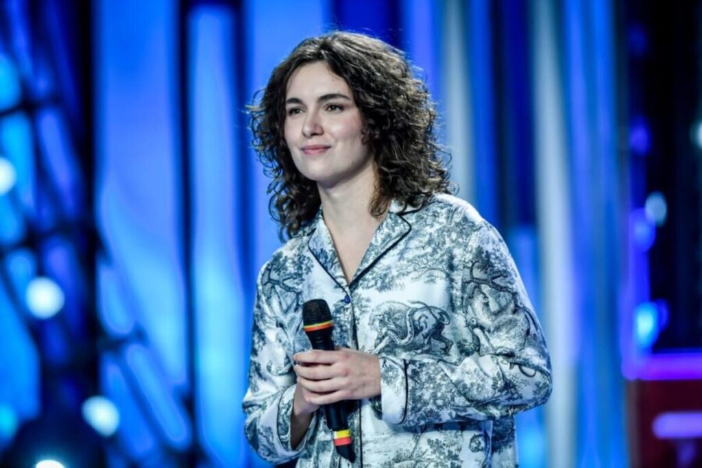 Madame torna con Disincanto, un album catartico: "Scrivere mi ha salvata" 2 Madame