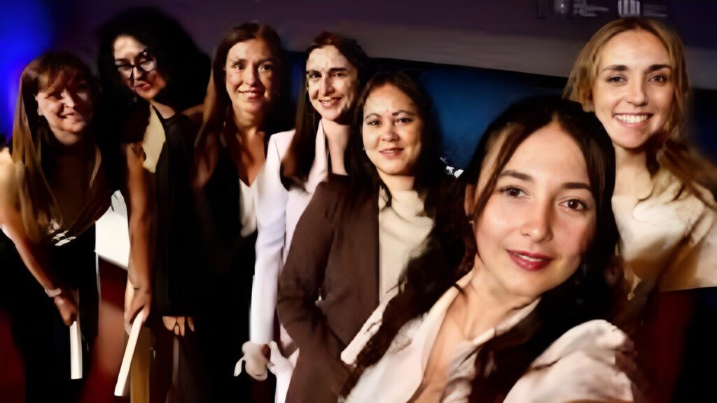 L'Oréal Italia e Unesco premiano sei scienziate: "Promuoviamo la parità di genere nella ricerca" 2 L'Oréal Italia premio