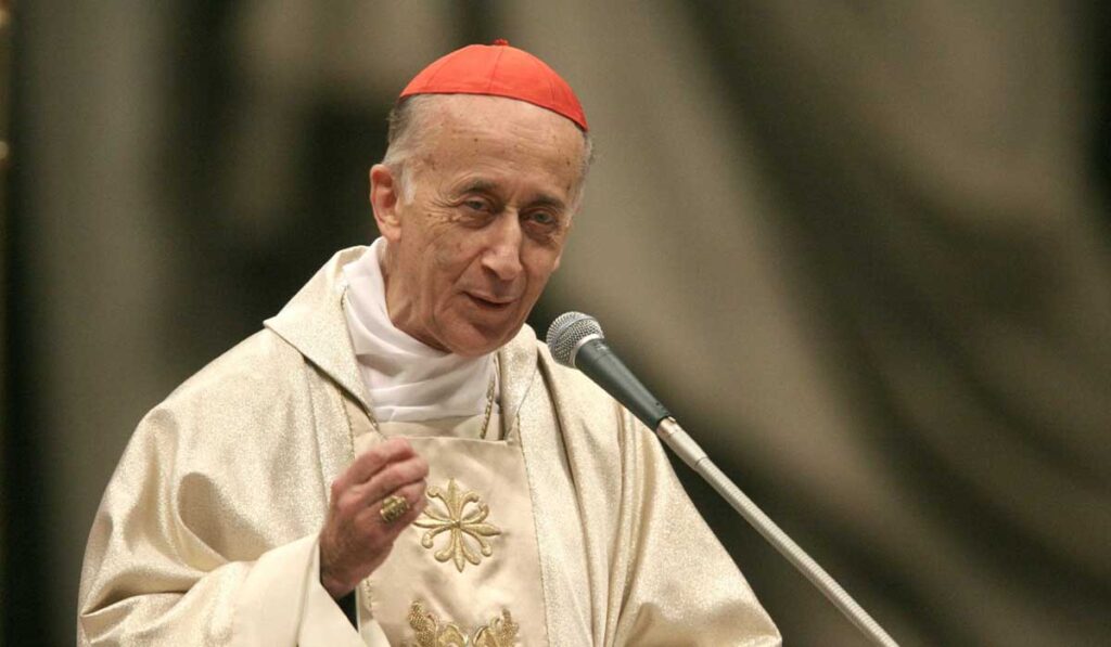 Chi era il cardinale Camillo Ruini: ex presidente della CEI, vicino alla politica italiana 2 Cardinale Camillo Ruini