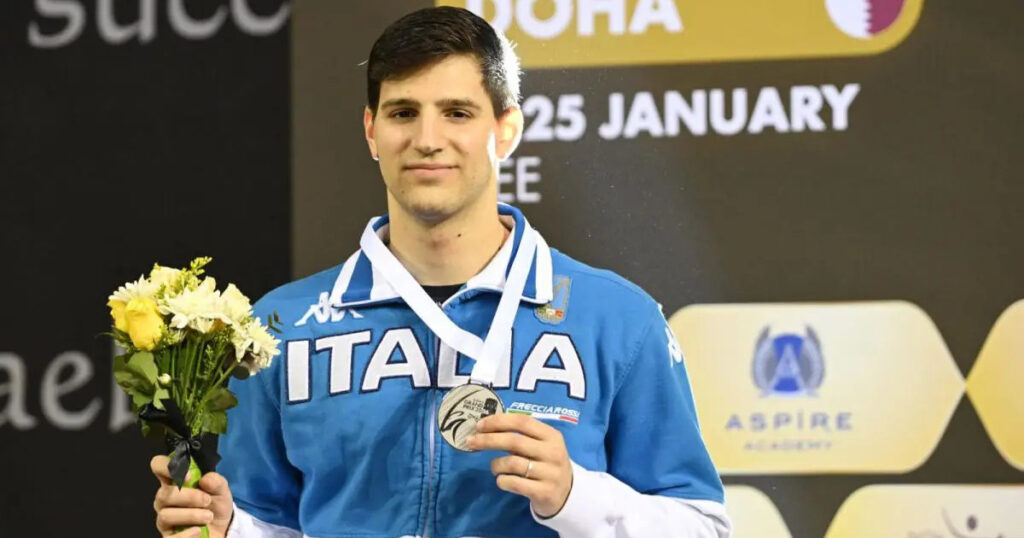 Europei di scherma, Simone Mencarelli è oro nella spada: dal debutto alla medaglia 2 Simone Mencarelli in Coppa del Mondo
