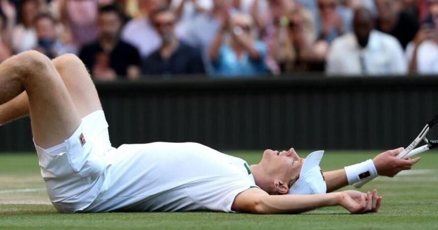 Jannik Sinner di nuovo Re a Wimbledon: record di 100 vittorie a livello Slam 1 Sinner