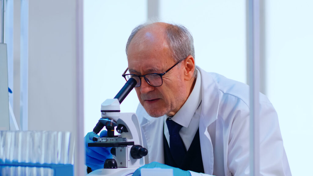 Colesterolo alto, arriva il farmaco che lo combatte: cosa lo differenzia dalle statine? 2 Colesterolo alto