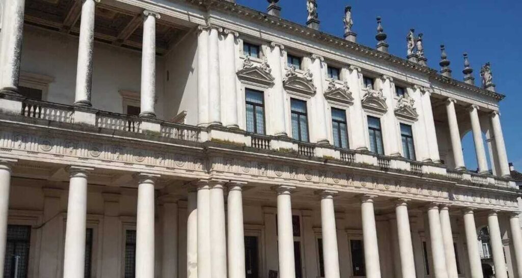Musei come oasi climatiche: la nuova vita delle gallerie d'arte contro il caldo 4 Musei come oasi climatiche: la nuova vita delle gallerie d'arte contro il caldo 3