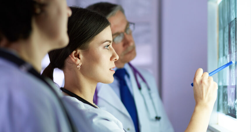 Medicina, da cardiologia a dermatologia: ecco le dieci specializzazioni più scelte dagli studenti 1 medicina
