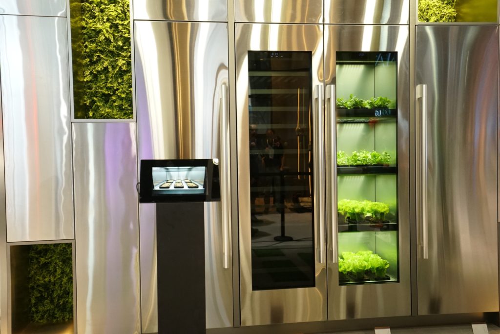 LG home gardening system