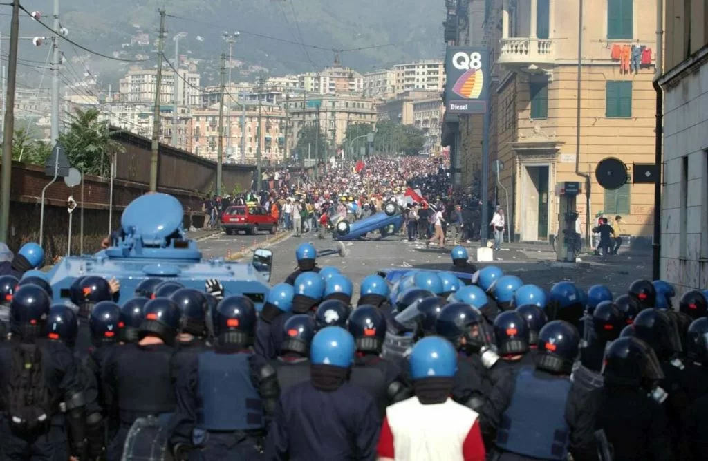 G8 Genova luglio 2001