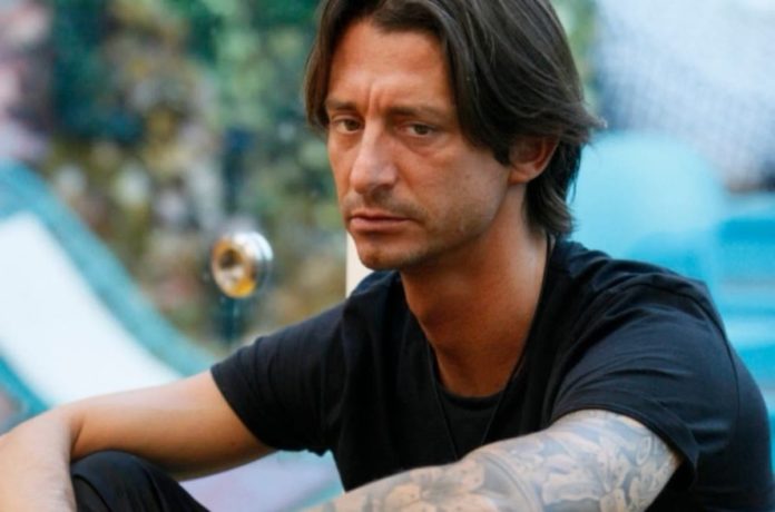 GF, Francesco Oppini choc: "Quella a Verona la violentano"