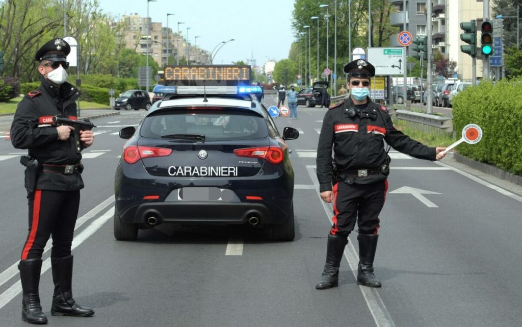 Zona gialla rafforzata spostamenti.