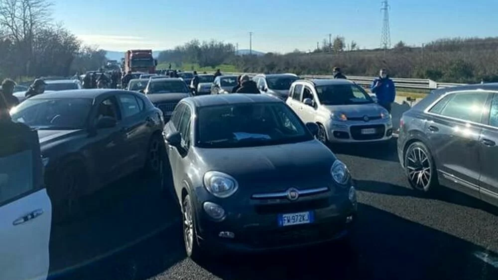 Ristorazione protesta in autostrada.