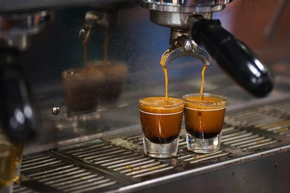 Cose da sapere sul caffè, tazza o vetro.