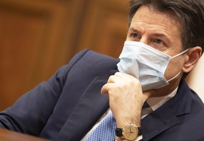conte si è dimesso