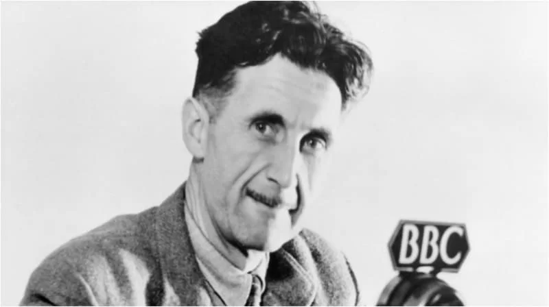 George Orwell, scrittore, ma anche giornalista, reporter, saggista, attivista e critico letterario britannico.