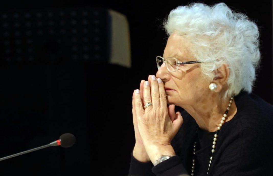 Liliana Segre ricorda Auschwitz, memorie della shoah