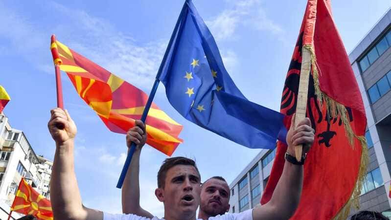albania terra promessa pensionati italiani