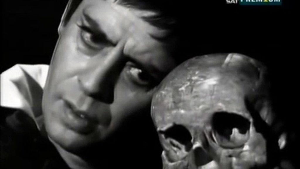 In libreria le poesie giovanili di Carmelo Bene, ma dove sono le sue "Opere"? Uccidere l'eterno.