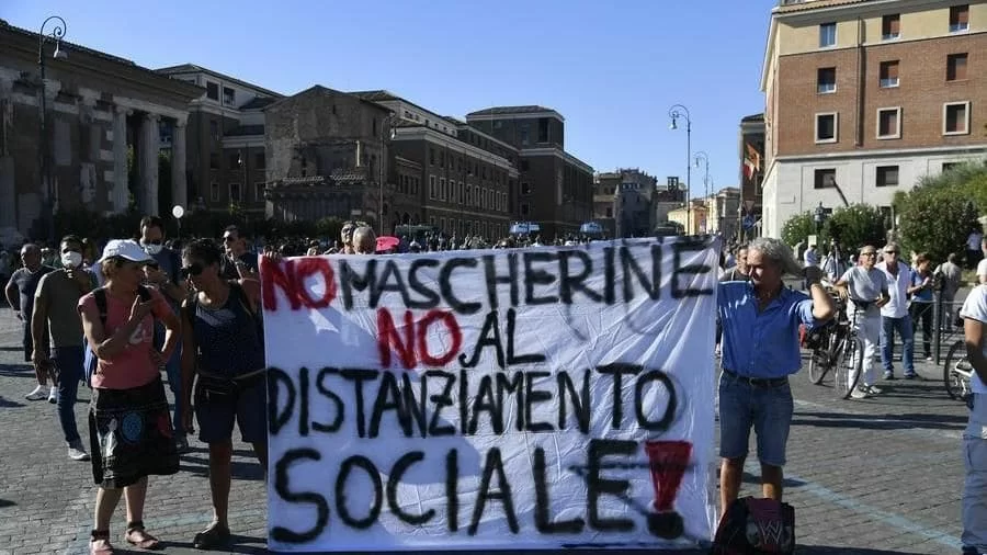 Lotta contro il virus e contro i negazionisti.