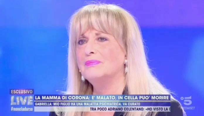 fabrizio corona mamma