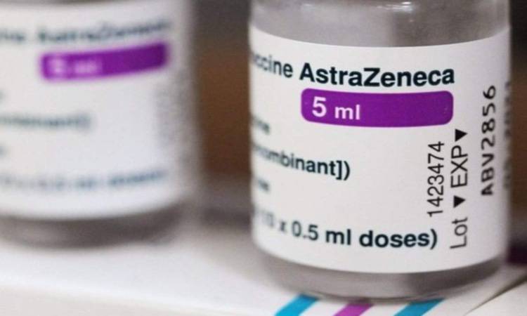 effetti collaterali vaccino astrazeneca