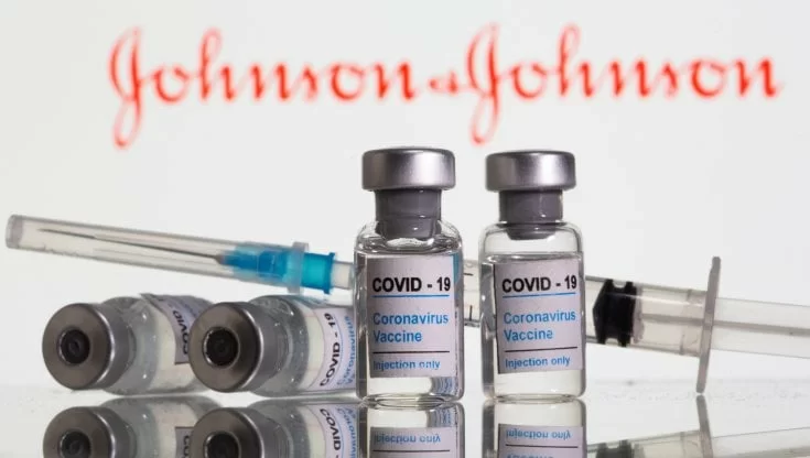 Vaccini in farmacia: in arrivo il 16 aprile il siero Johnson & Johnson