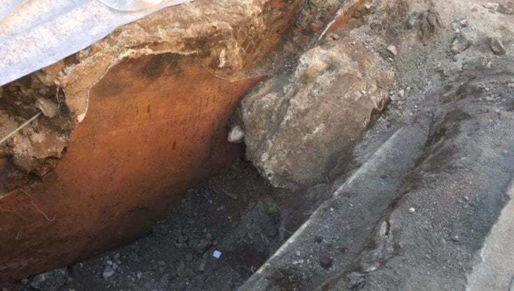 L'anfiteatro dell'antica Abellinum scoperto da un operaio: "I setti murari sarebbero pertinenti all’anfiteatro romano".