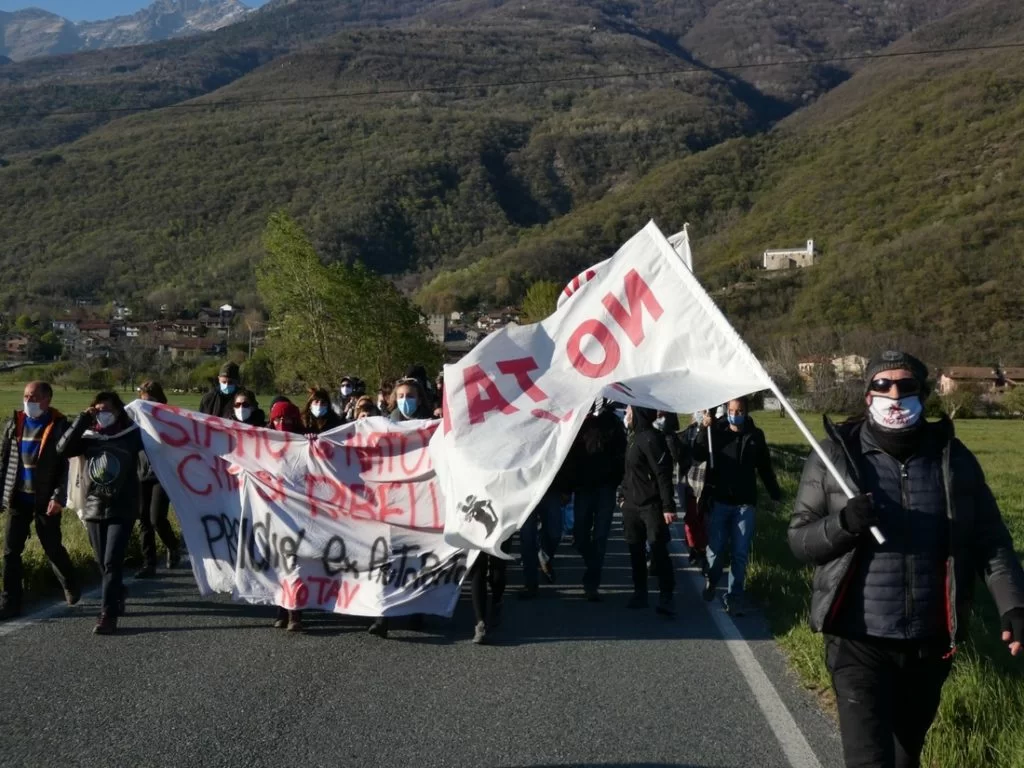 Le proteste dei No Tav sono proseguite nella giornata di ieri