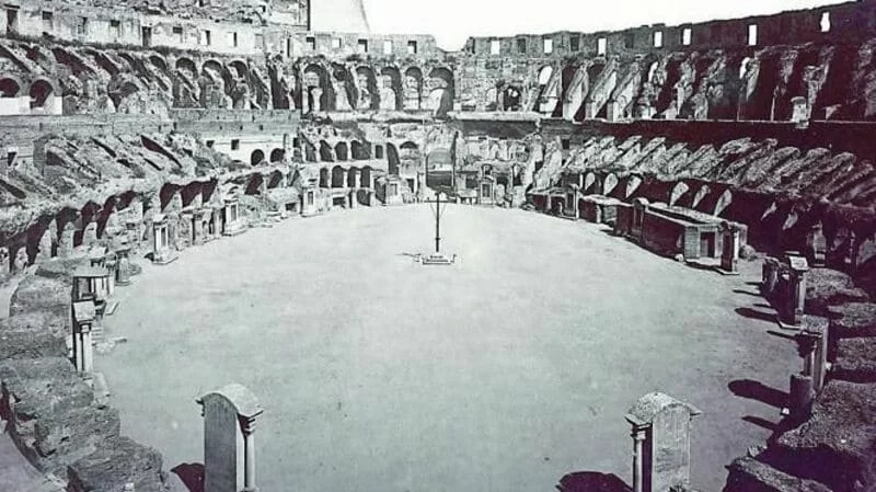 Tra entusiasmo e critiche il nuovo Colosseo tornerà ad essere un'arena.