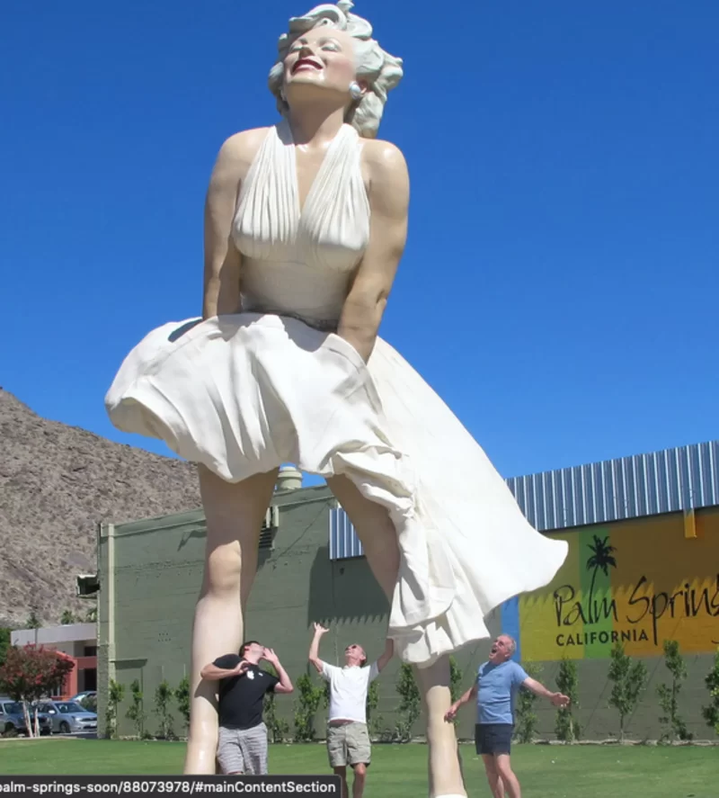 La petizione della cancel culture contro la statua di Marilyn con la gonna al vento: "Pura misoginia".