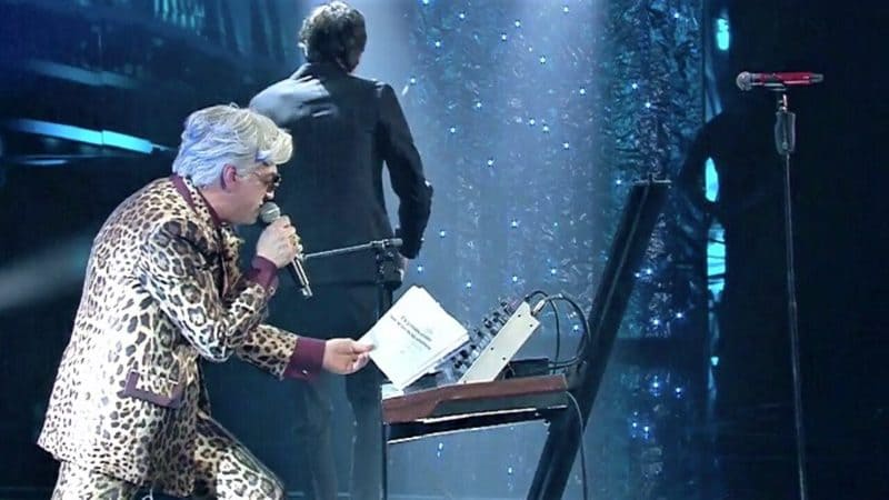 Bugo lascia il palco a Sanremo