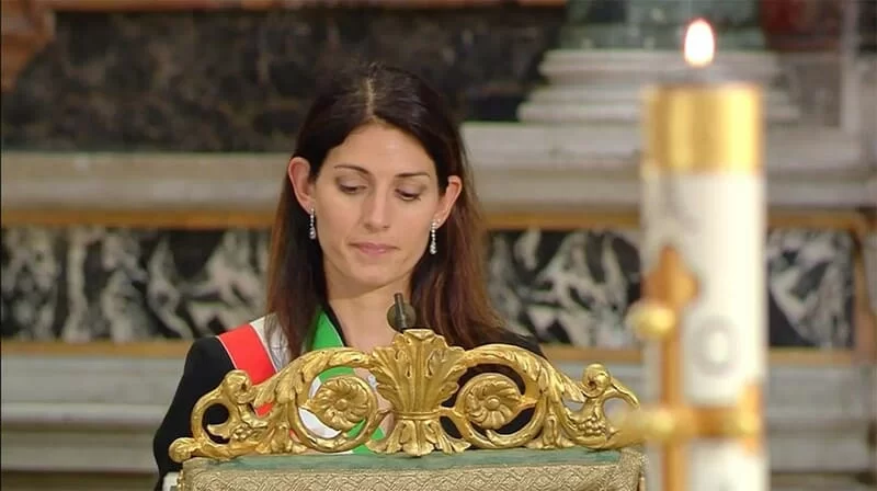 raffaella carrà_funerali_virginia raggi