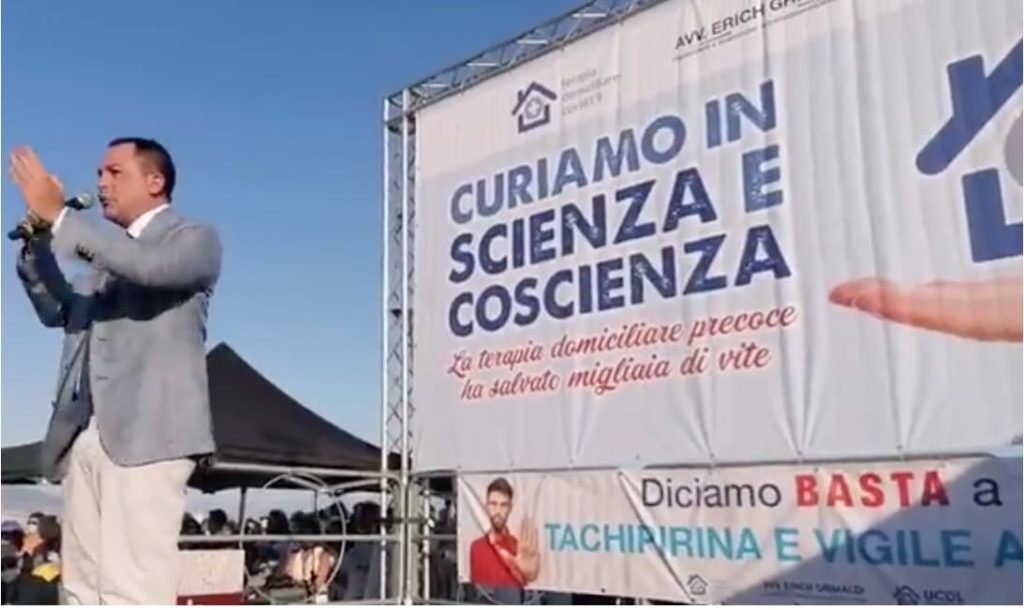 Terapia Domiciliare Precoce in piazza anche a Napoli - Erich Grimaldi