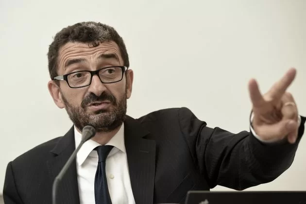 Aumento bollette dell'energia, l'esperto: "Emergenza durerà fino metà del prossimo anno"