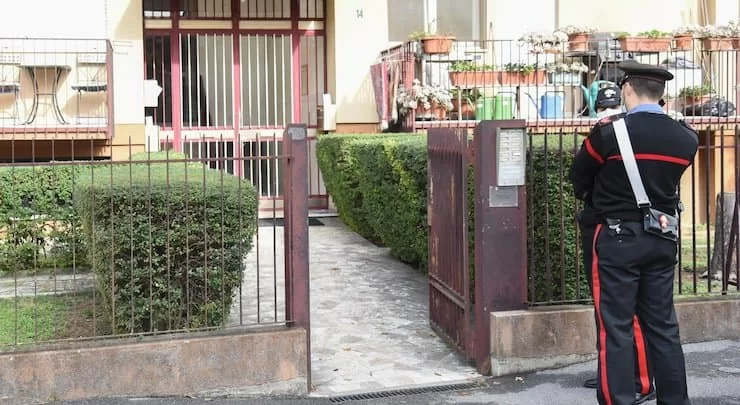 24enne trovato morto in bagno: si ipotizza un malore