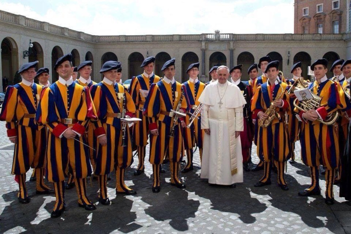 vaticano guardie svizzere no vax