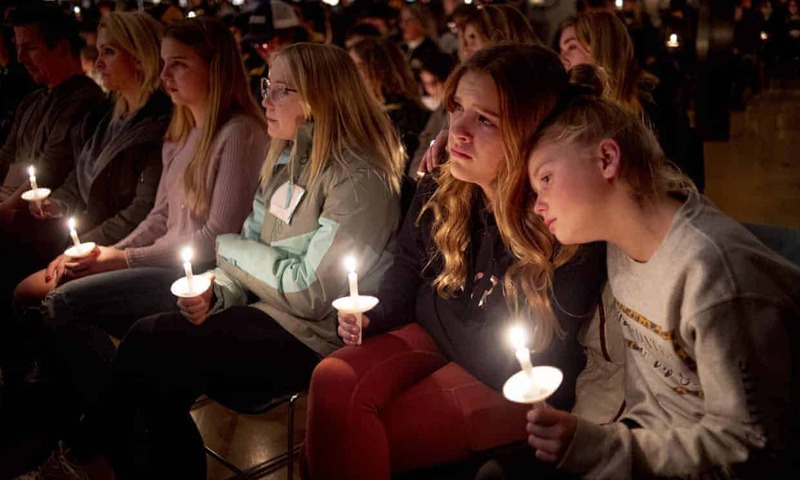 La sparatoria in Michigan che ha sconvolto la cittadina di Oxford