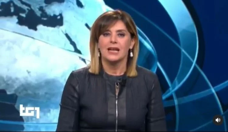 Dania Mondini contro i vertici del Tg1: "Chiusa in stanza con collega che non trattiene peti"